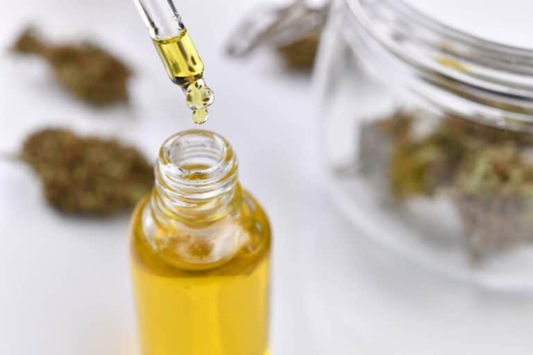 Comment Utiliser L’huile CBD 40% ? Voici Nos Conseils